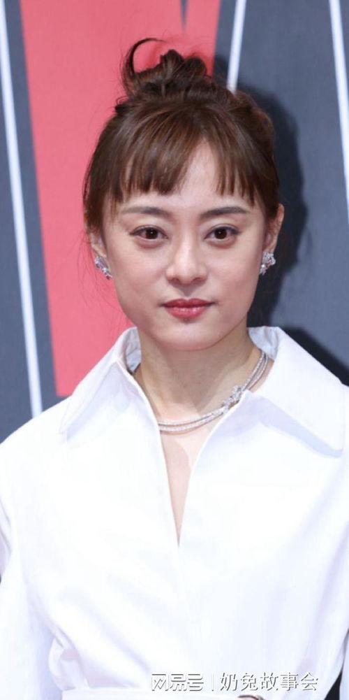 明星惊现,明星惊现！揭秘娱乐圈神秘瞬间