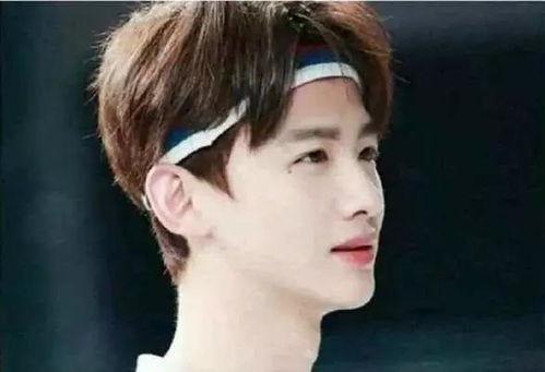 男明星 腰,探寻男明星的性感魅力