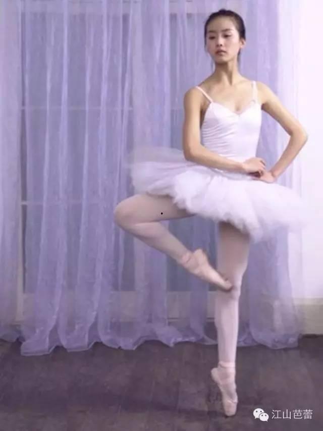 学过芭蕾的明星,芭蕾舞者明星的优雅传奇