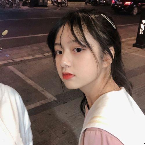 网红刘佳慧玩语玩,解锁网络新潮流