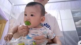 不安静的吃瓜群众,不安静吃瓜群众的狂欢现场